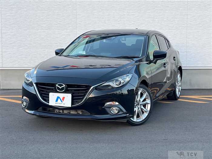 2014 Mazda Axela Sport