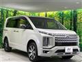 2021 Mitsubishi Delica D5