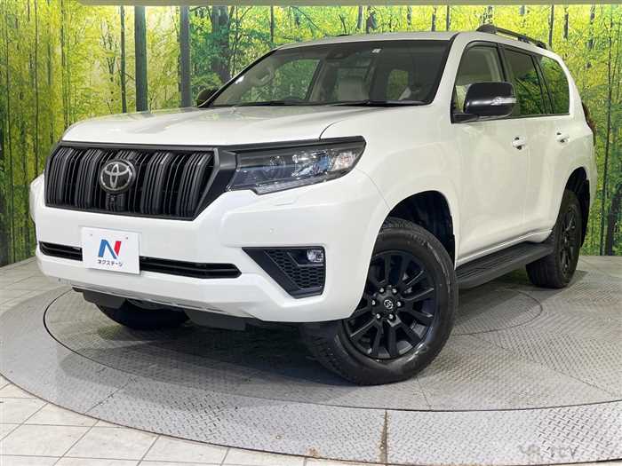 2023 Toyota Land Cruiser Prado