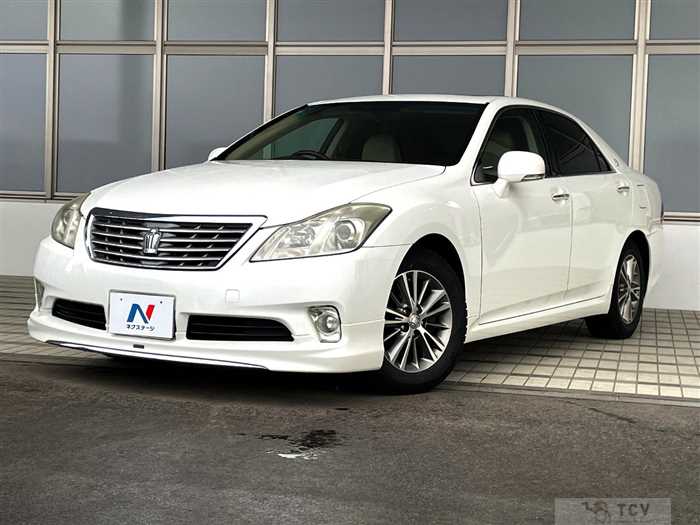 2010 Toyota Crown