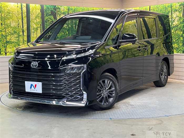 2023 Toyota Voxy