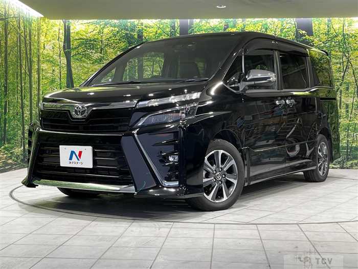 2021 Toyota Voxy