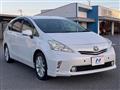 2013 Toyota PRIUS α