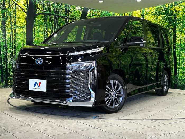 2025 Toyota Voxy