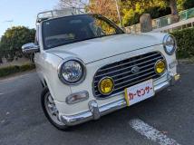 2001 Daihatsu Miragino