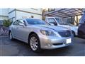 2006 Lexus LS