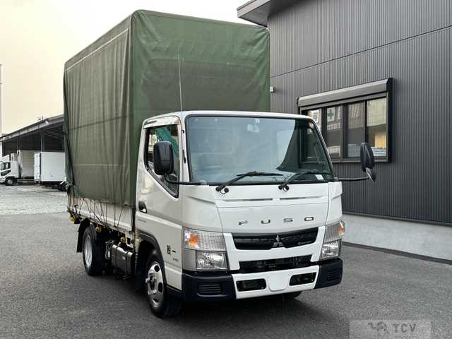 2015 Mitsubishi Canter