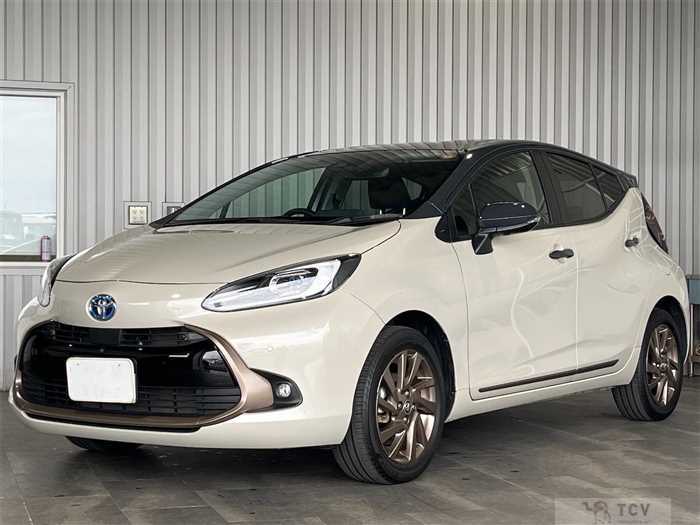 2024 Toyota AQUA