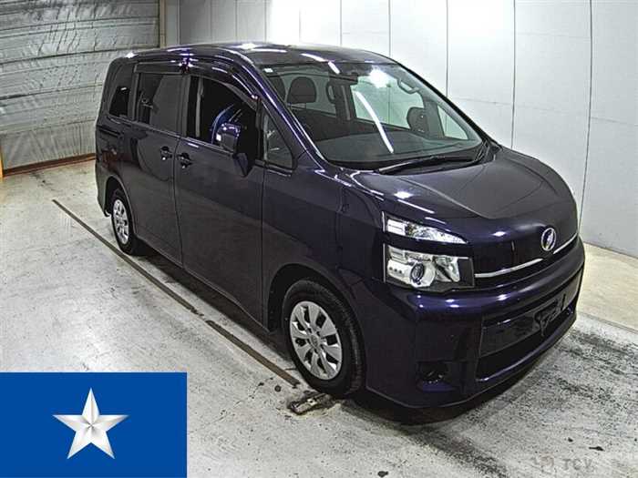 2013 Toyota Voxy