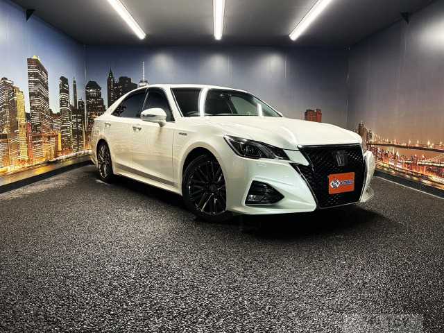 2016 Toyota Crown Athlete Series