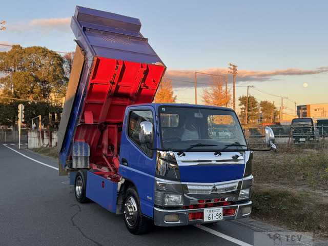 2014 Mitsubishi Canter