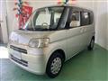 2010 Daihatsu Tanto