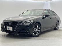 2020 Toyota Crown Hybrid