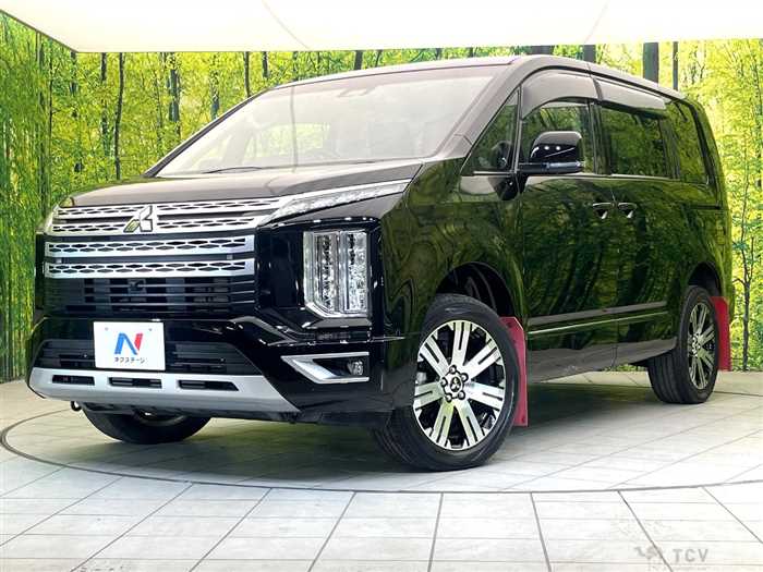 2020 Mitsubishi Delica D5
