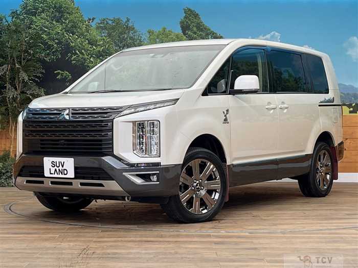 2020 Mitsubishi Delica D5