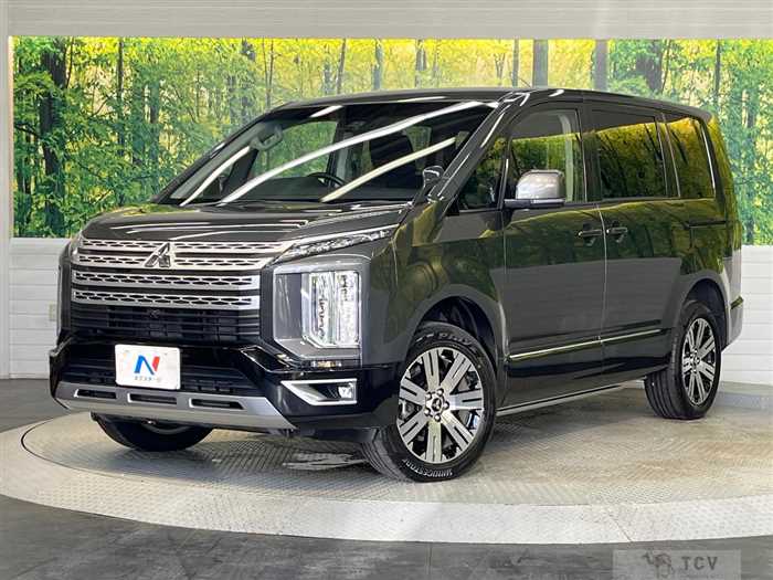 2021 Mitsubishi Delica D5