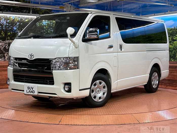 2022 Toyota Hiace Van
