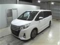 2015 Toyota Noah