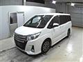 2015 Toyota Noah