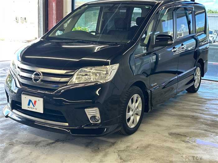2013 Nissan Serena