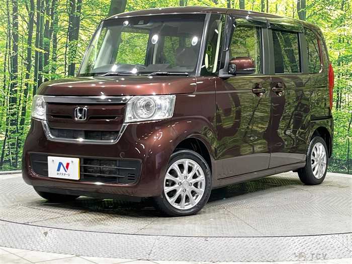 2017 Honda N BOX