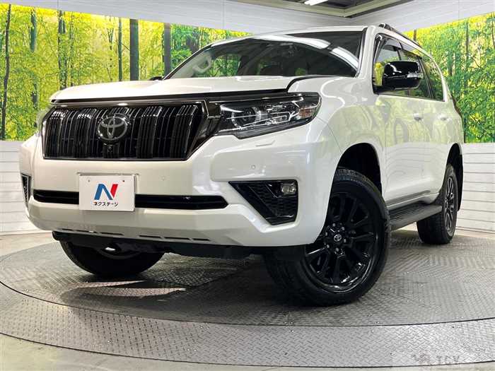 2022 Toyota Land Cruiser Prado
