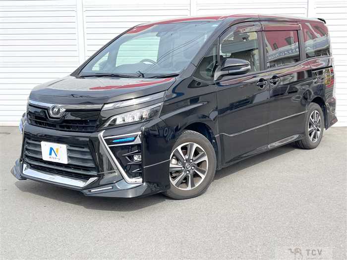 2017 Toyota Voxy