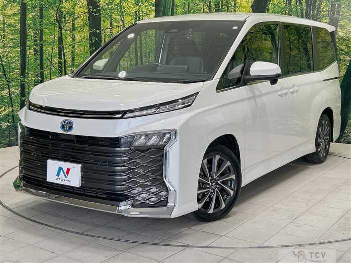 2023 Toyota Voxy