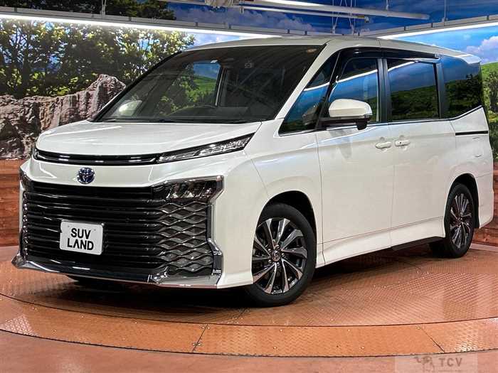 2023 Toyota Voxy