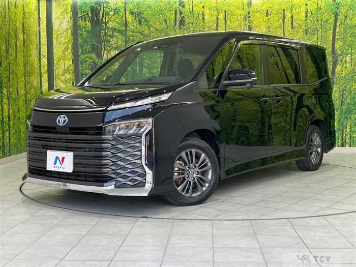 2023 Toyota Voxy