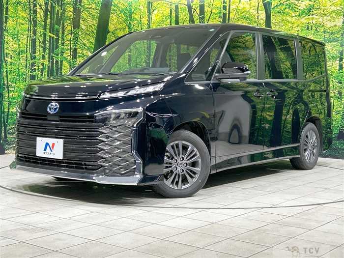 2025 Toyota Voxy