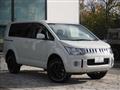2015 Mitsubishi Delica D5