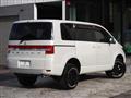 2015 Mitsubishi Delica D5