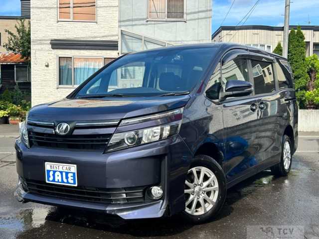 2016 Toyota Voxy