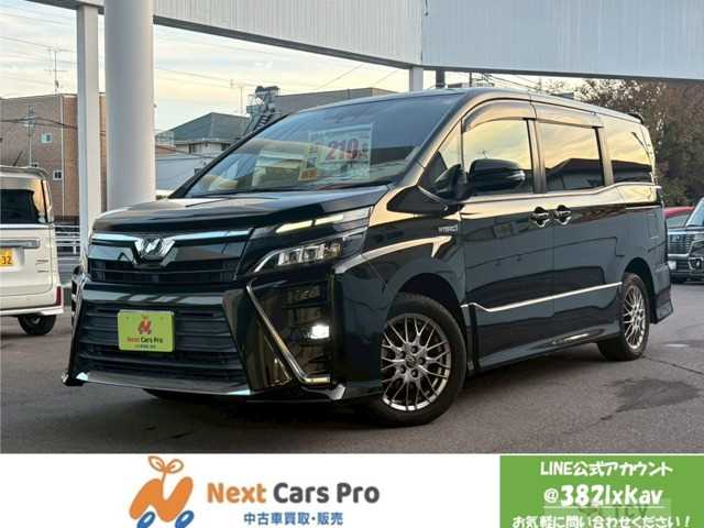 2017 Toyota Voxy