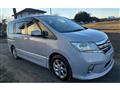 2013 Nissan Serena