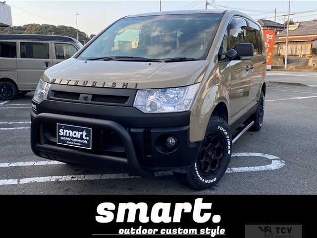 2008 Mitsubishi Delica D5