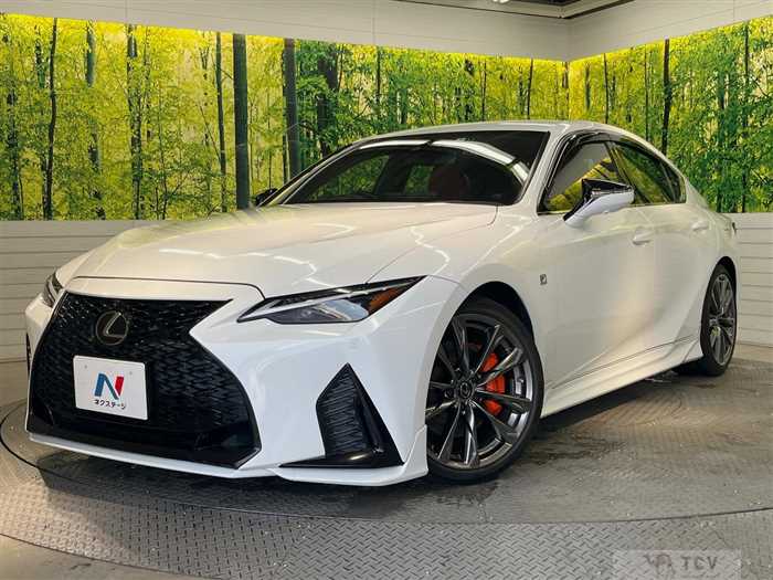 2020 Lexus IS