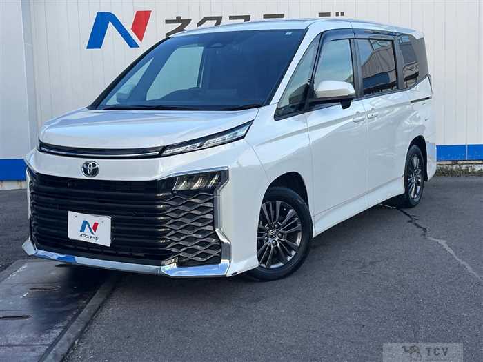 2023 Toyota Voxy