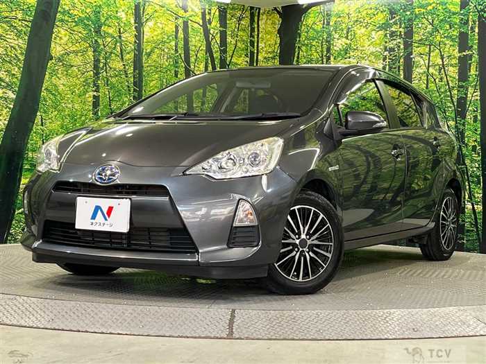 2014 Toyota AQUA