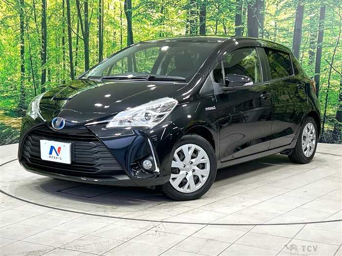 2017 Toyota Vitz