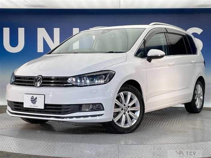 2017 Volkswagen Golf Touran