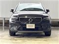 2022 Volvo XC40
