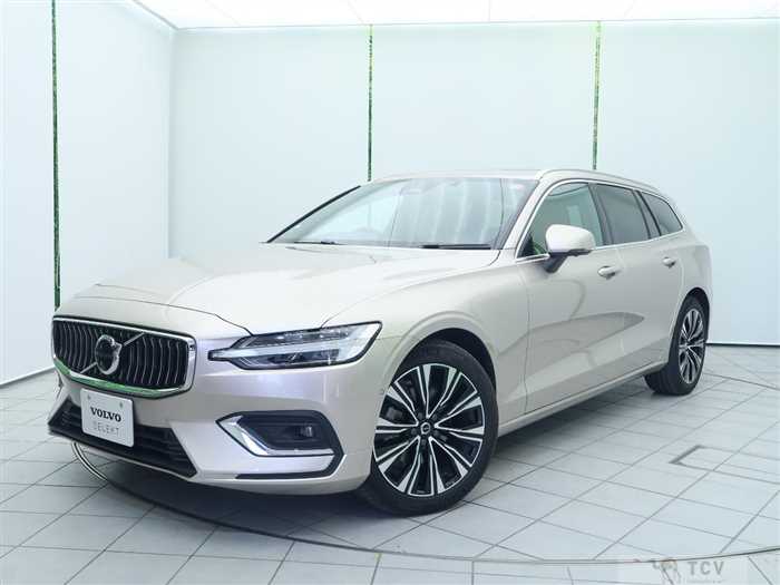 2022 Volvo V60