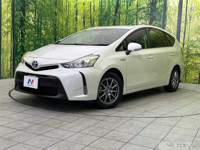 2015 Toyota PRIUS α