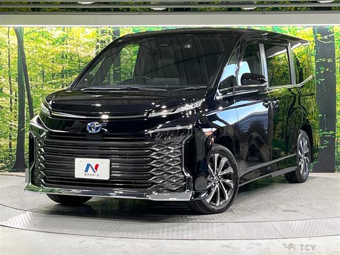2023 Toyota Voxy