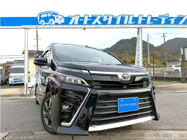 2020 Toyota Voxy