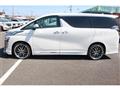2020 Toyota Vellfire