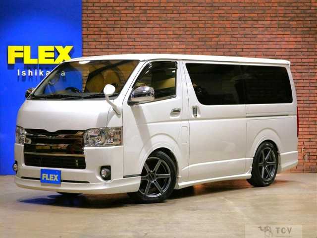 2015 Toyota Regiusace Van