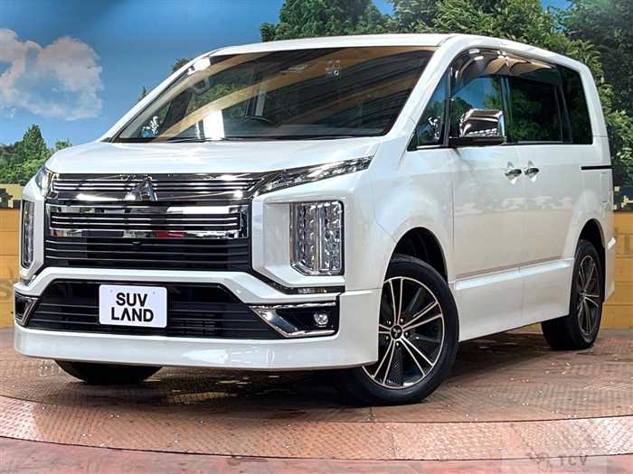 2021 Mitsubishi Delica D5